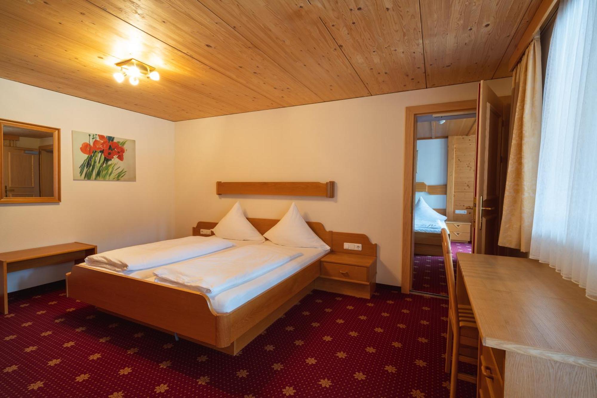 Hotel Alpenblume Damuels Esterno foto